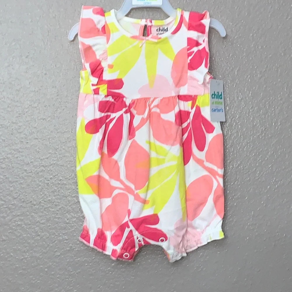 Carter’s baby girl spring summer floral Romper 0-3 months NWT